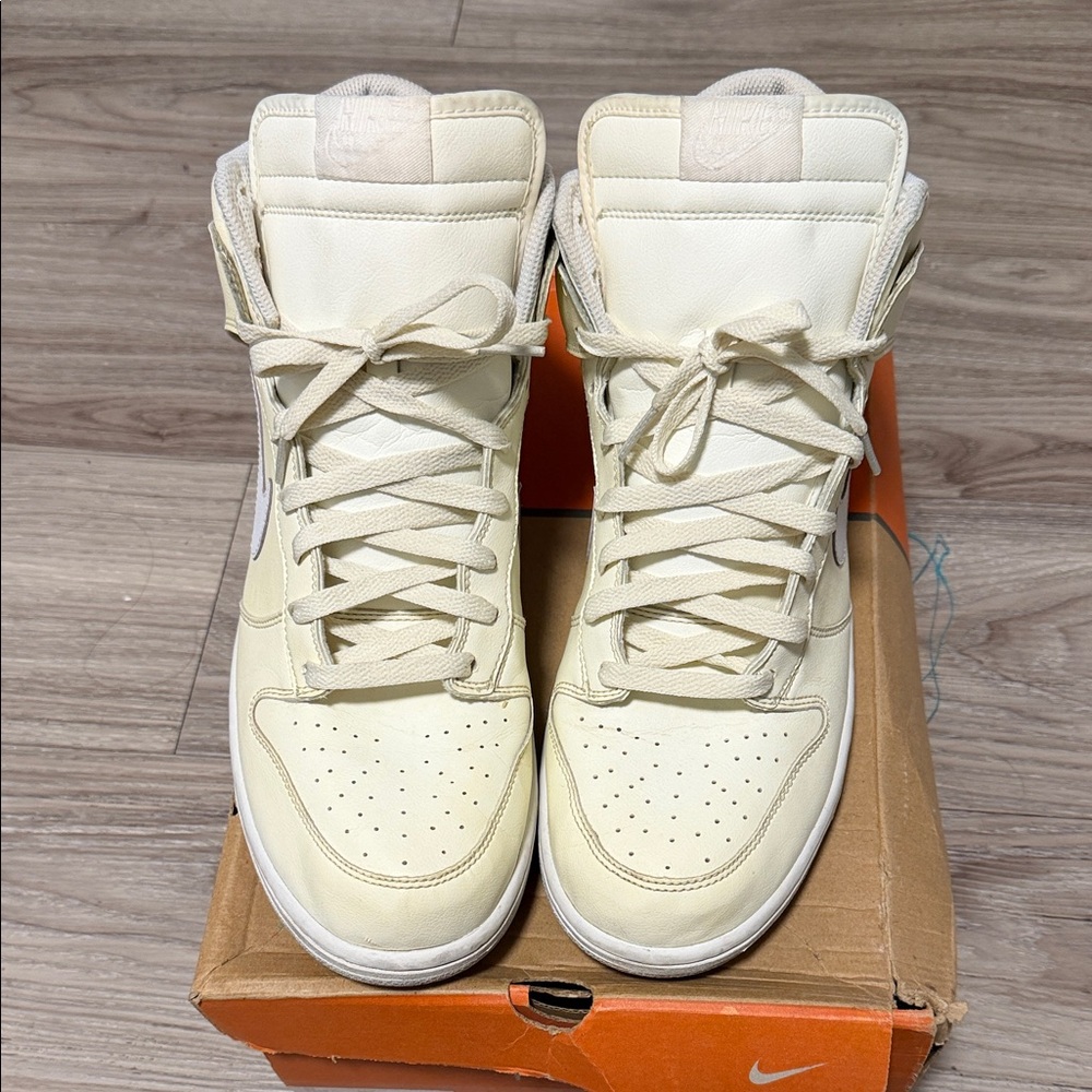 Nike Glow In Dark Dunks (2006) - Picture 4 of 10